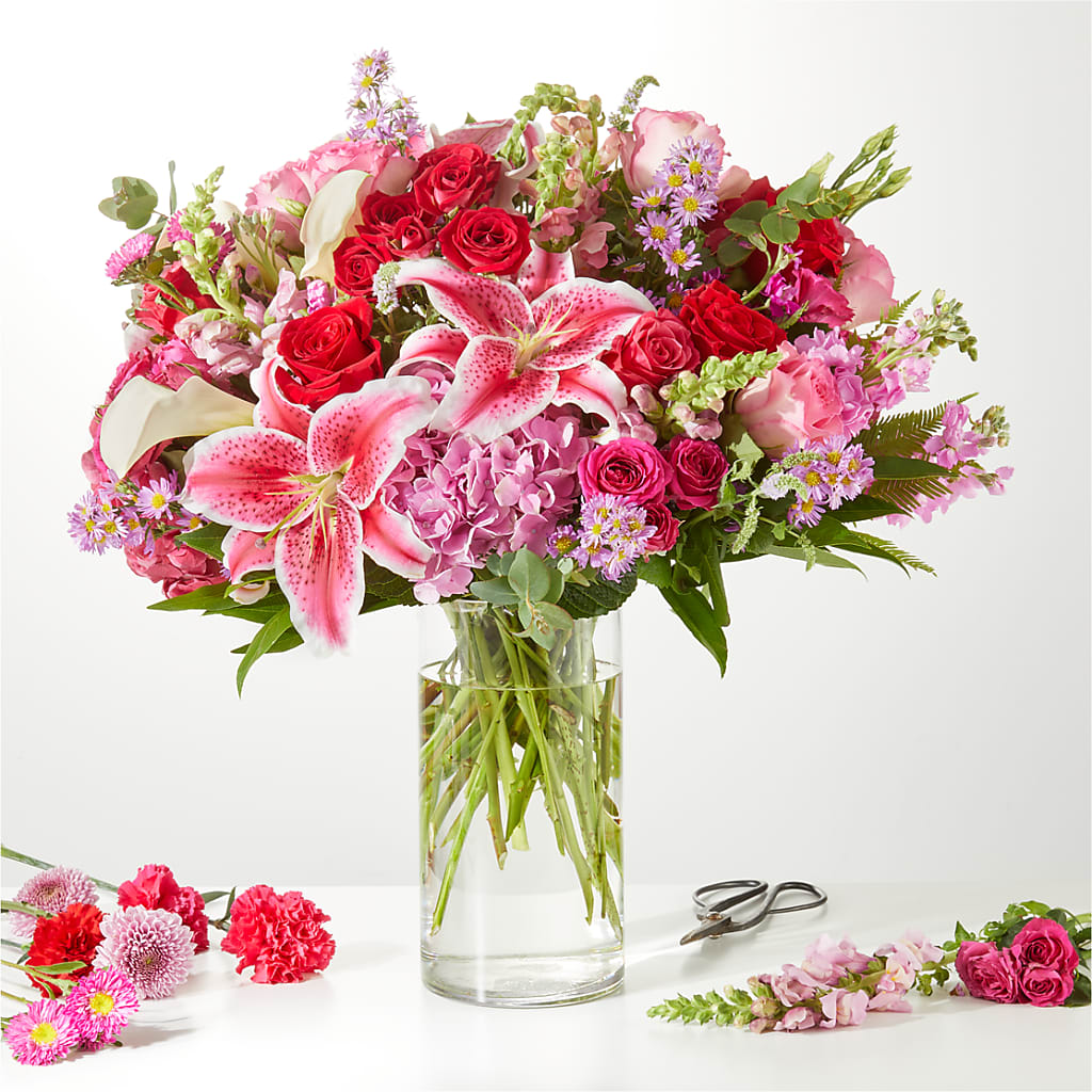 Swooning Over You - A Luxury Florist Original – Garden Of Eden Florist Inc, Coplay PA