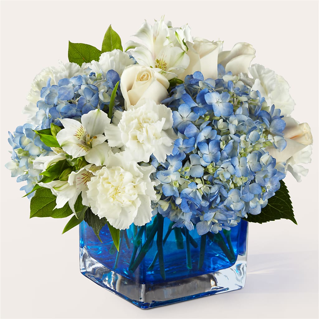 Soothing Waters Bouquet – Garden Of Eden Florist Inc, Coplay PA
