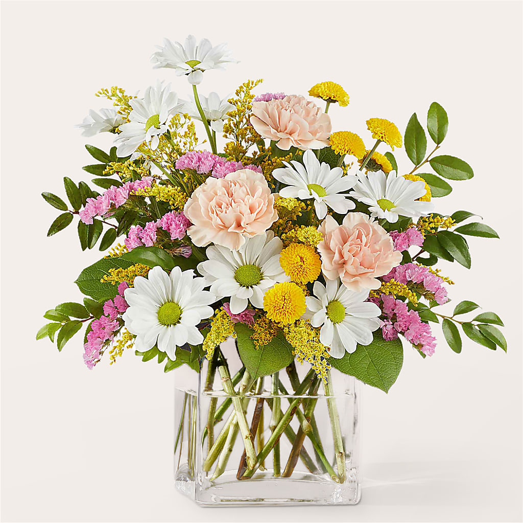 Country Cottage Bouquet – Garden Of Eden Florist Inc, Coplay PA