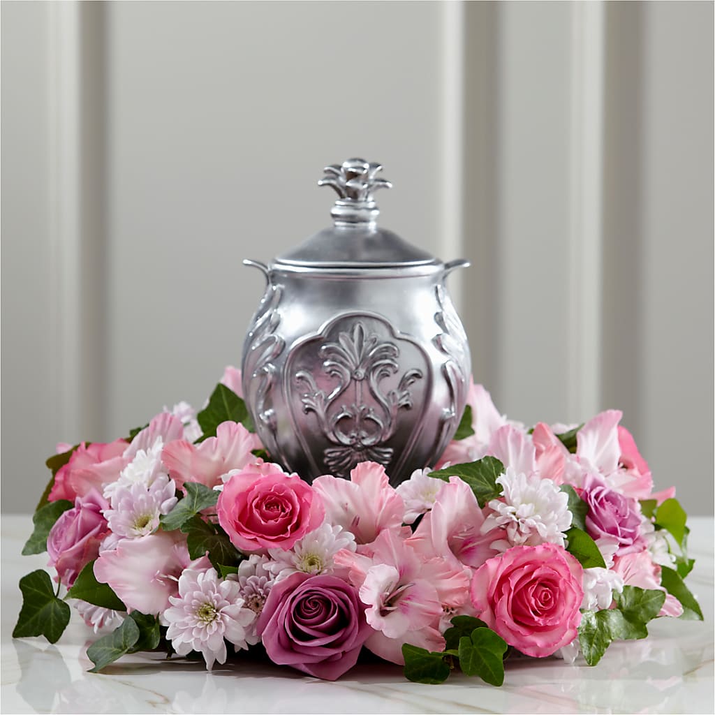 Glorious Tribute Arrangement – Garden Of Eden Florist Inc, Coplay PA