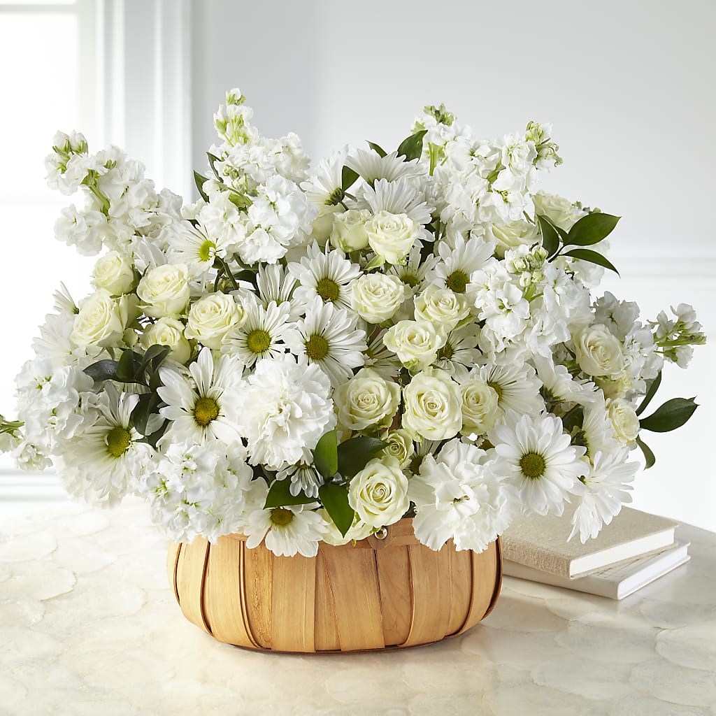 Graceful Garden Basket – Garden Of Eden Florist Inc, Coplay PA