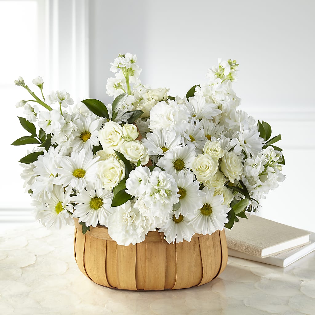 Graceful Garden Basket – Garden Of Eden Florist Inc, Coplay PA
