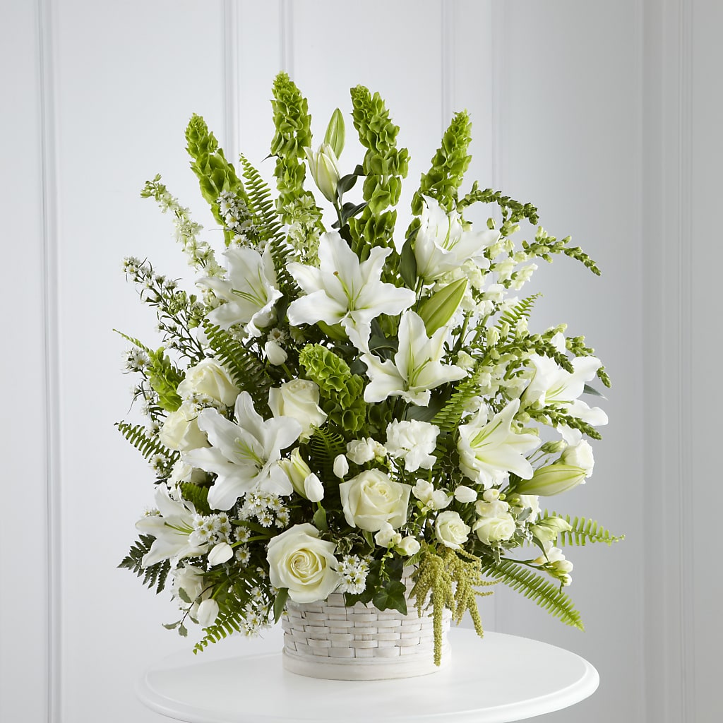 In Our Thoughts Arrangement – Garden Of Eden Florist Inc, Coplay PA