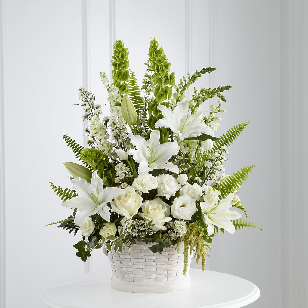 In Our Thoughts Arrangement – Garden Of Eden Florist Inc, Coplay PA