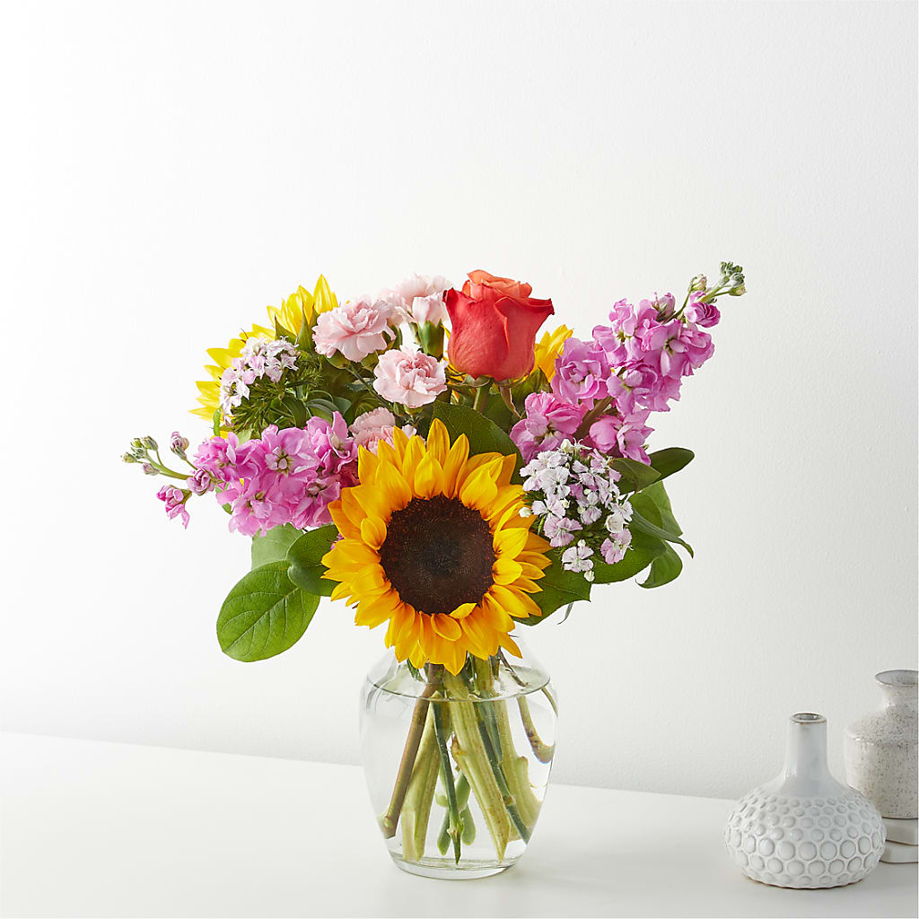 Yellow Brick Road Bouquet – Garden Of Eden Florist Inc, Coplay PA