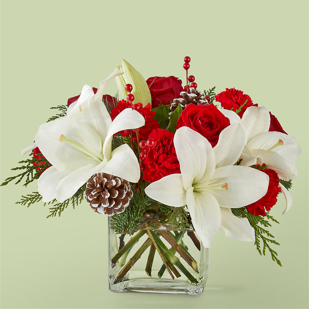 Glistening Icicles Bouquet – Garden Of Eden Florist Inc, Coplay PA
