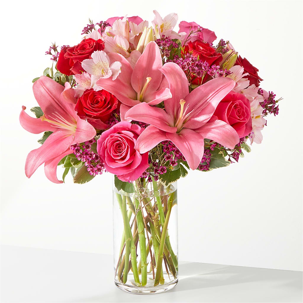 Lucky in Love Bouquet – Garden Of Eden Florist Inc, Coplay PA