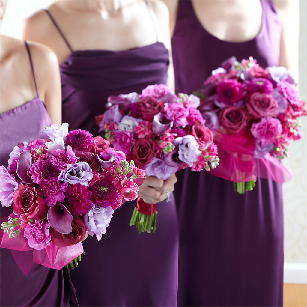 Bridesmaid's Garden Bouquet – Garden Of Eden Florist Inc, Coplay PA
