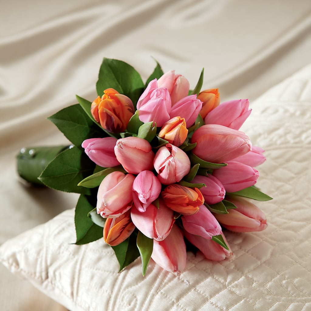Embraceable Bouquet – Garden Of Eden Florist Inc, Coplay PA