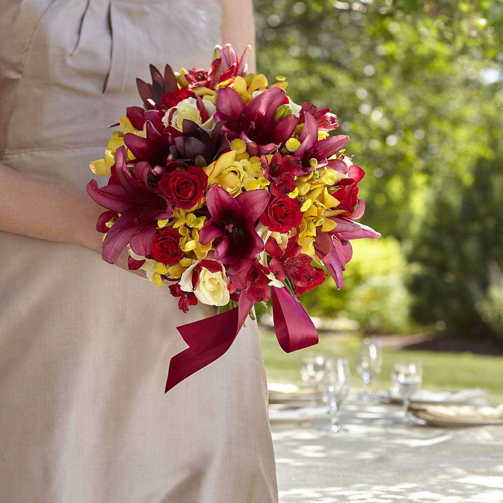 Sunningdale Bouquet – Garden Of Eden Florist Inc, Coplay PA
