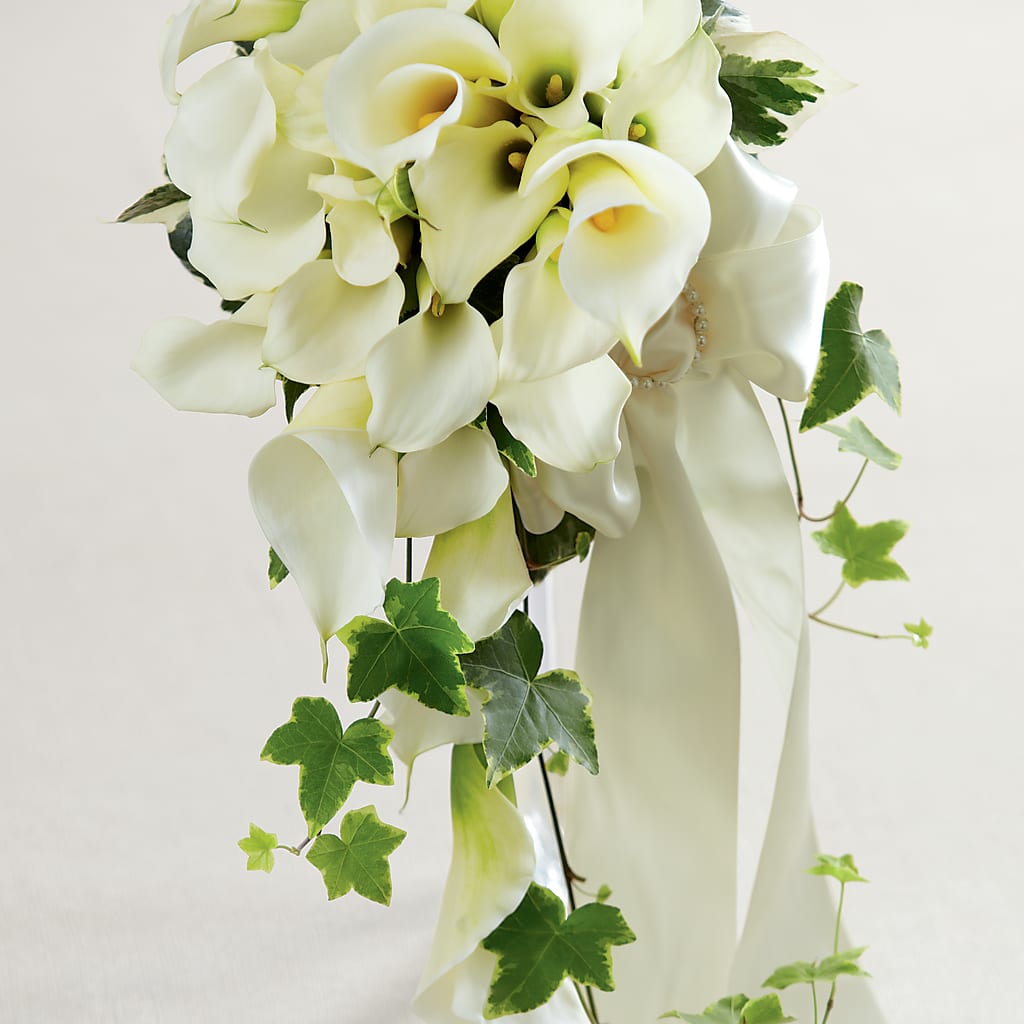 White Chapel Bouquet – Garden Of Eden Florist Inc, Coplay PA