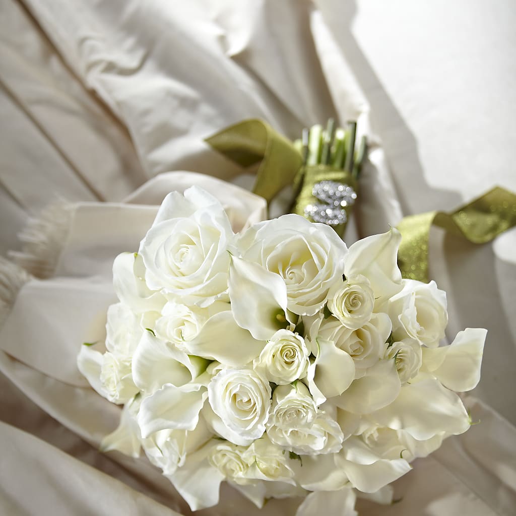Serene Highness Bouquet – Garden Of Eden Florist Inc, Coplay PA