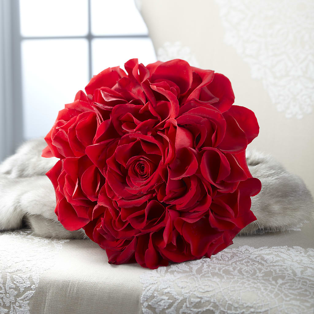 Composite Rose Bouquet – Garden Of Eden Florist Inc, Coplay PA