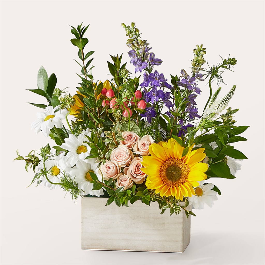 The Good Life Bouquet –  Garden Of Eden Florist Inc, Coplay PA