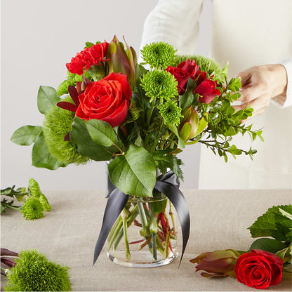 Heritage Kindle – A Florist Original –  Garden Of Eden Florist Inc, Coplay PA