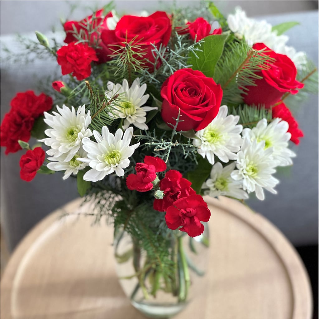 Seasonal Magic Bouquet –  Garden Of Eden Florist Inc, Coplay PA