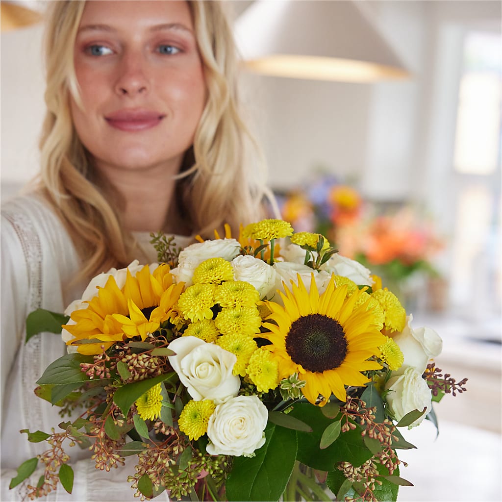 Luminous Morning Bouquet –  Garden Of Eden Florist Inc, Coplay PA