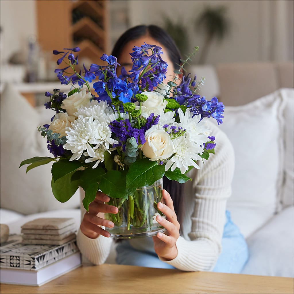 Cerulean Waves Bouquet –  Garden Of Eden Florist Inc, Coplay PA