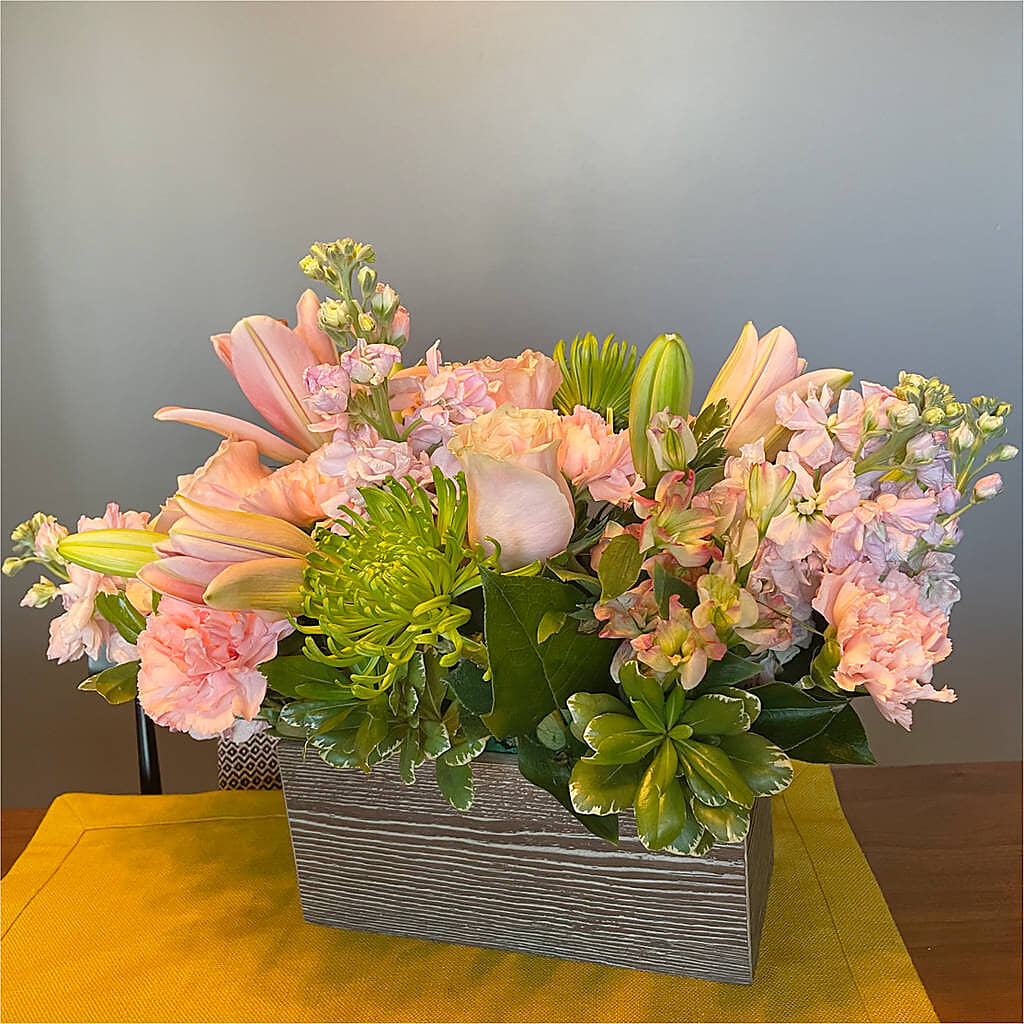 Beautiful Spirit Basket –  Garden Of Eden Florist Inc, Coplay PA