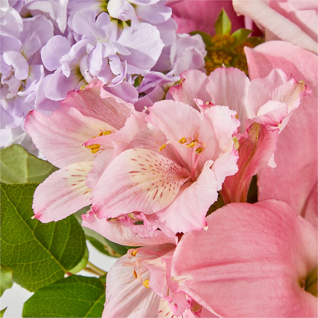 The Crown Jewel Bouquet –  Garden Of Eden Florist Inc, Coplay PA