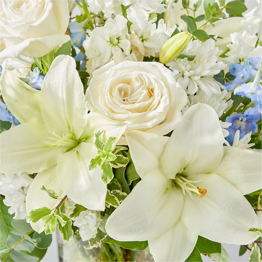 Peace of Mind Bouquet –  Garden Of Eden Florist Inc, Coplay PA