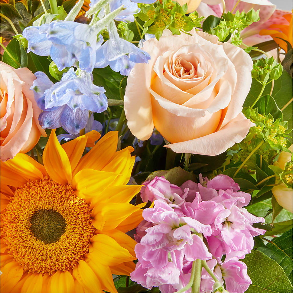Dreamy Meadows Bouquet –  Garden Of Eden Florist Inc, Coplay PA