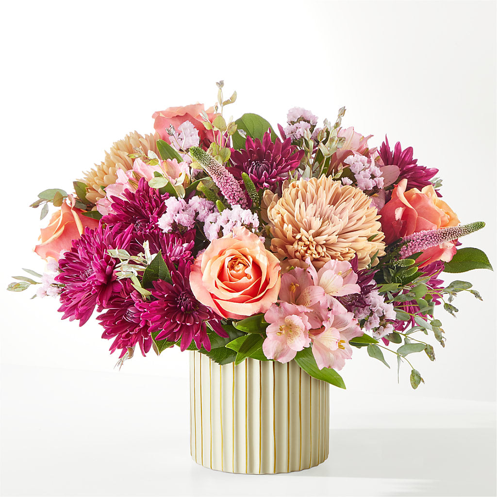 Berry Cobbler Bouquet with Ivory Vase –  Garden Of Eden Florist Inc, Coplay PA