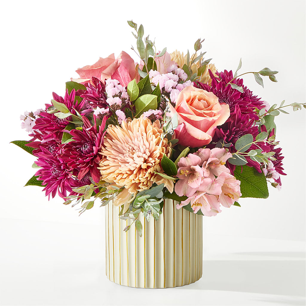 Berry Cobbler Bouquet with Ivory Vase –  Garden Of Eden Florist Inc, Coplay PA