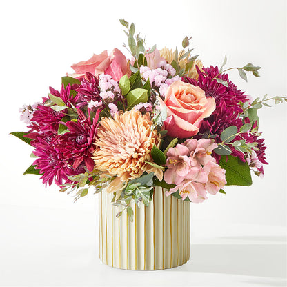 Berry Cobbler Bouquet with Ivory Vase –  Garden Of Eden Florist Inc, Coplay PA
