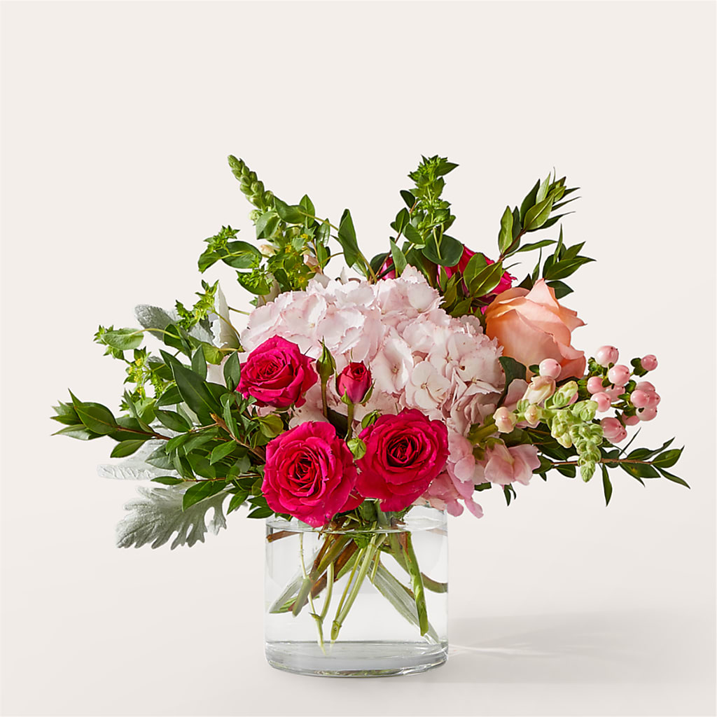 Glitz & Glam Bouquet –  Garden Of Eden Florist Inc, Coplay PA