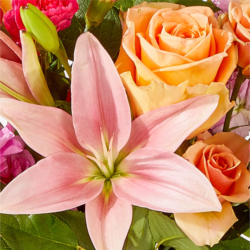 Bisous Bouquet –  Garden Of Eden Florist Inc, Coplay PA