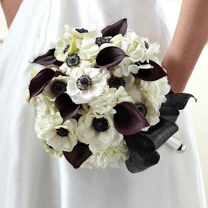 To Have and To Hold Bouquet –  Garden Of Eden Florist Inc, Coplay PA