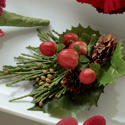 Red Berry Boutonniere –  Garden Of Eden Florist Inc, Coplay PA